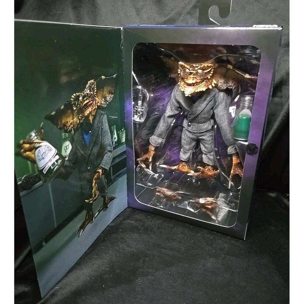 NECA Gremlins 2 The New Batch Ultimate Brain Figure, New, Free Shipping - Picture 2 of 6